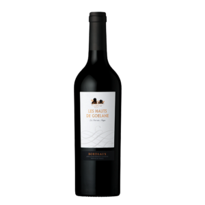 Une bouteille de 75cl de BORDEAUX ROUGE AOP LES HAUTS DE GOELANE avec un corps en verre foncé, une capsule noire et une étiquette blanche avec un texte en or et noir.